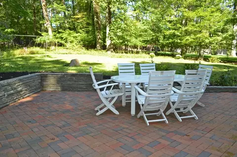 37 Millstream Rd, Upper Saddle River, NJ 07458 photo 13