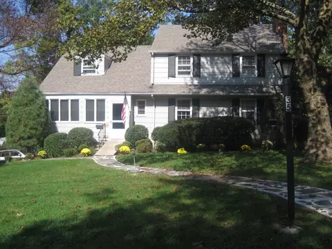 35 Whitewood Dr, Summit, NJ 07901 photo 1