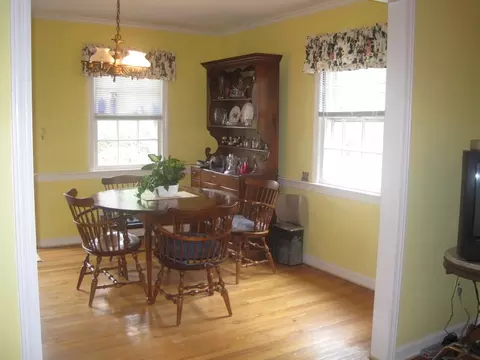 35 Whitewood Dr, Summit, NJ 07901 photo 2