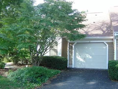 27 Stone Run Rd, Bedminster, NJ 07921 photo 3