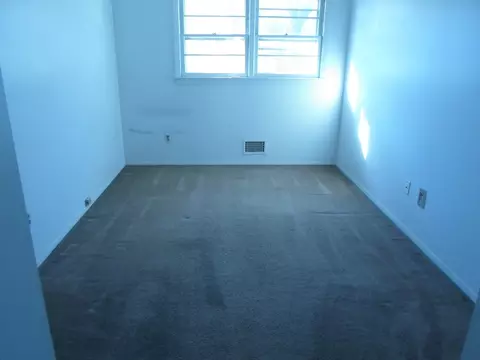 43 Sandra Ln, Wayne, NJ 07470 photo 13
