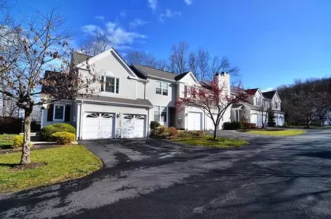 26 Rushmore Ln, Hackettstown, NJ 07840 photo 4