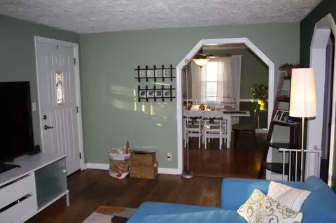 130 Stephenson Ave, Middlesex, NJ 08846 photo 5