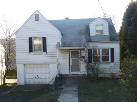 33 Devonshire Rd, Cedar Grove, NJ 07009 photo 1