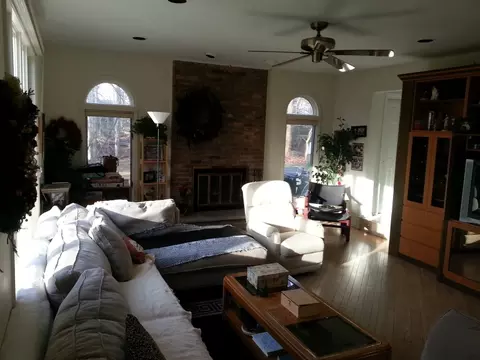37 Crescent Pl, Matawan, NJ 07747 photo 11