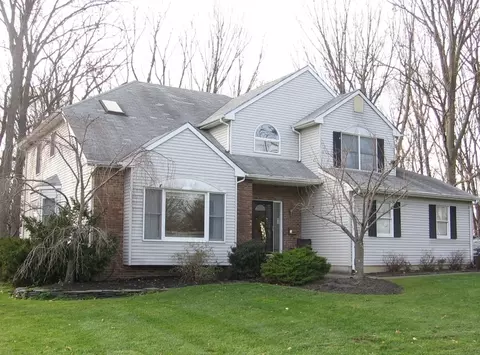37 Crescent Pl, Matawan, NJ 07747 photo 1