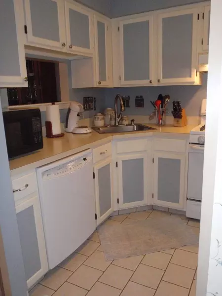 903 Wetherburn Ct, Flemington, NJ 08822 photo 6