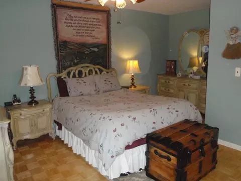 903 Wetherburn Ct, Flemington, NJ 08822 photo 11