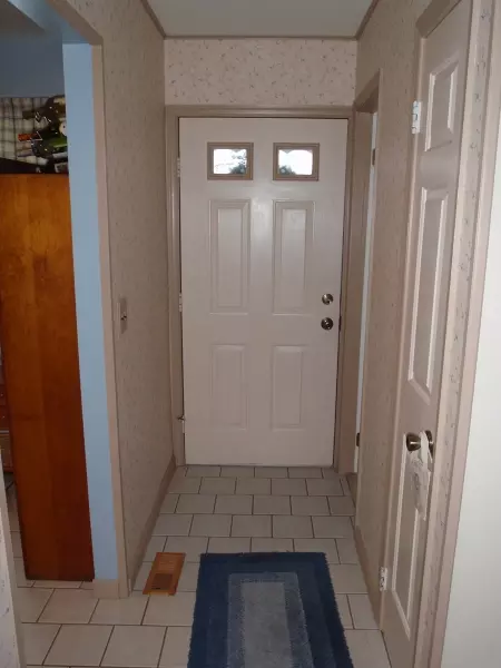 903 Wetherburn Ct, Flemington, NJ 08822 photo 8