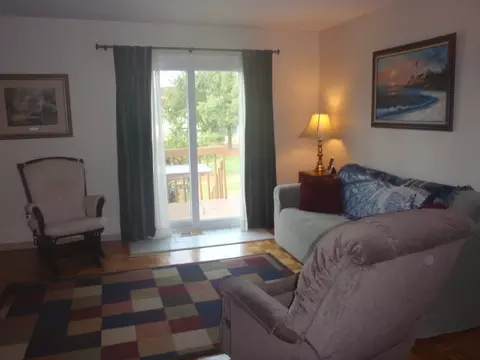 903 Wetherburn Ct, Flemington, NJ 08822 photo 3