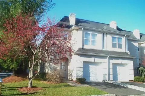 8601 Brittany Dr, Wayne, NJ 07470 photo 1