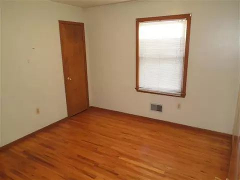 33 Harrison St, Clark, NJ 07066 photo 12
