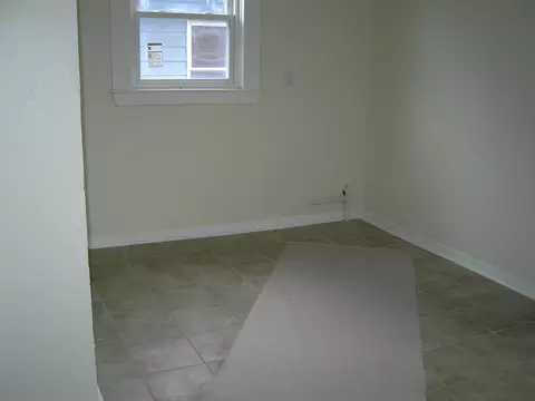 50-52 Scheerer Ave, Newark, NJ 07112 photo 9
