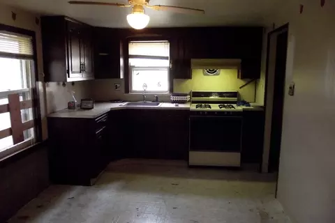 25 Spring St, Bloomfield, NJ 07003 photo 8