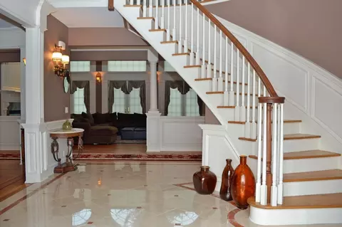 2 Primrose Ct, Upper Saddle River, NJ 07458 photo 2
