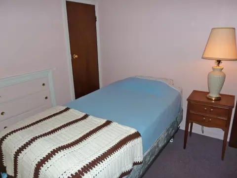 360 S Terhune Ave, Paramus, NJ 07652 photo 11