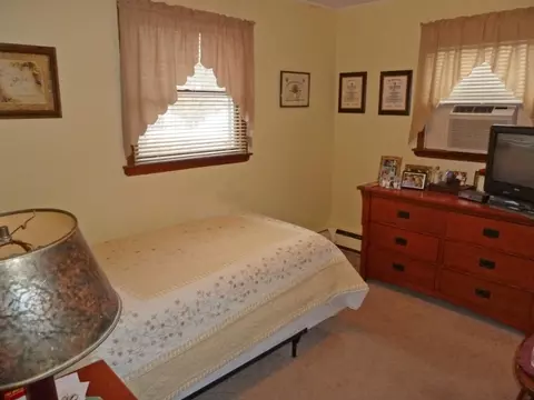 360 S Terhune Ave, Paramus, NJ 07652 photo 8