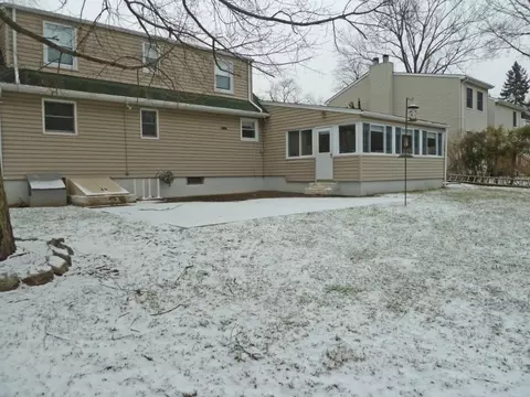 360 S Terhune Ave, Paramus, NJ 07652 photo 2