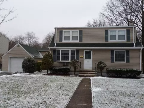 360 S Terhune Ave, Paramus, NJ 07652 photo 1