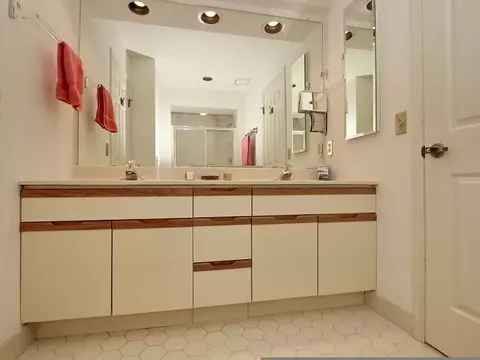 95 Aspen Dr, Basking Ridge, NJ 07920 photo 11