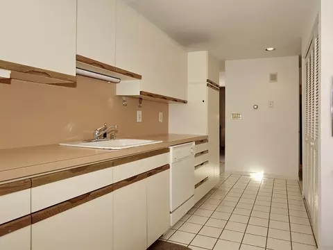 95 Aspen Dr, Basking Ridge, NJ 07920 photo 8