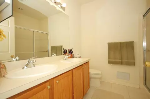 576 Coventry Dr, Nutley, NJ 07110 photo 11