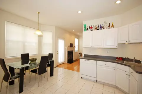 576 Coventry Dr, Nutley, NJ 07110 photo 3