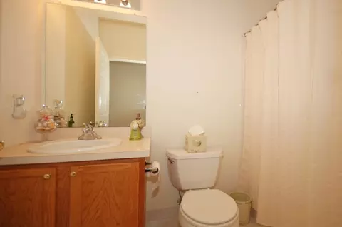 576 Coventry Dr, Nutley, NJ 07110 photo 10