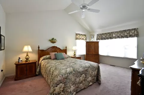 16 Clark Ct, Basking Ridge, NJ 07920 photo 14