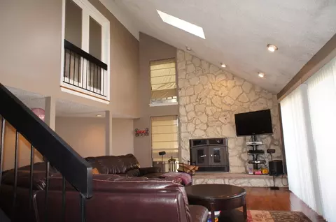 466 Westgate Dr, Edison, NJ 08820 photo 7