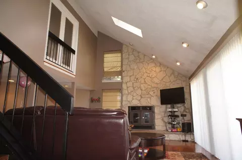 466 Westgate Dr, Edison, NJ 08820 photo 8