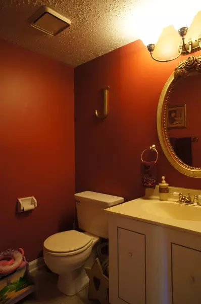 466 Westgate Dr, Edison, NJ 08820 photo 6