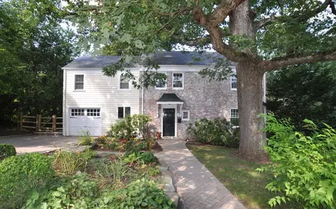 24 High St, Summit, NJ 07901 photo 1