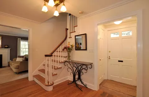 24 High St, Summit, NJ 07901 photo 2