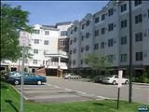 189 Forest Ave, Paramus, NJ 07652 photo 1