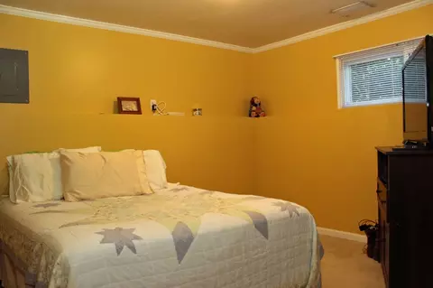 111 Lee Dr, Middlesex, NJ 08846 photo 10