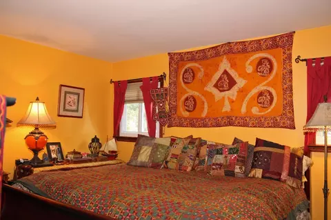111 Lee Dr, Middlesex, NJ 08846 photo 7