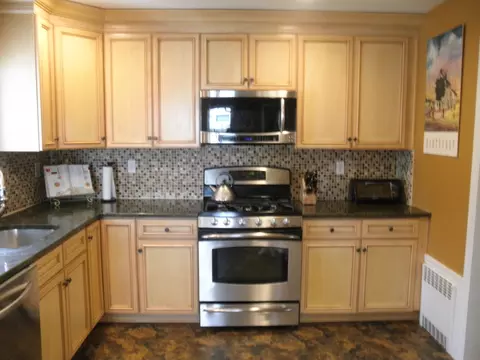 17 Sunset Ter, Wayne, NJ 07470 photo 2