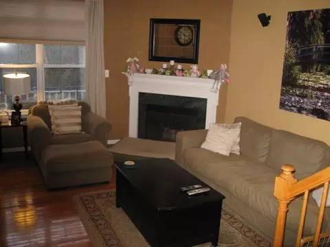 78 Springholm Dr, Berkeley Heights, NJ 07922 photo 2