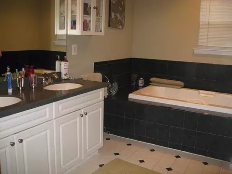 78 Springholm Dr, Berkeley Heights, NJ 07922 photo 8