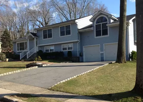 20 Huron Ave, Wayne, NJ 07470 photo 1