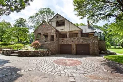 7 Christopher Pl, Saddle River, NJ 07458 photo 16
