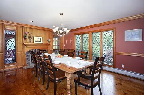 7 Christopher Pl, Saddle River, NJ 07458 photo 5