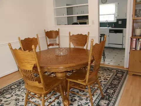 75 Rowland Ave, Hackensack, NJ 07601 photo 3