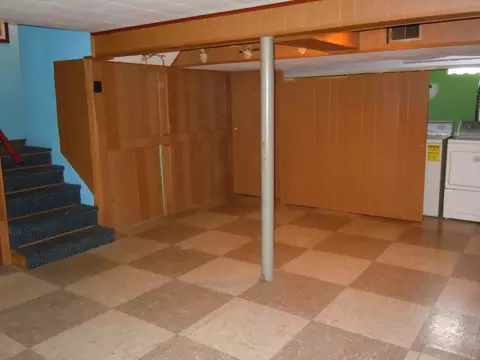 127 Catalpa Ave, Hackensack, NJ 07601 photo 10