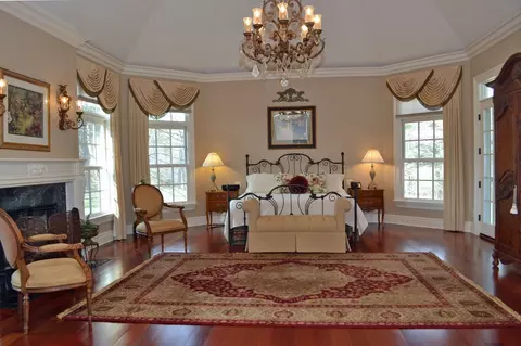 4 Trailside Pl, Saddle River, NJ 07458 photo 4