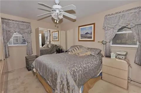 7 Berry Dr, Wayne, NJ 07470 photo 7