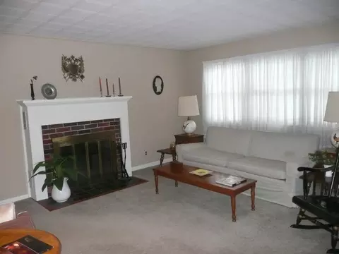 244 Mac Donald Dr, Wayne, NJ 07470 photo 2