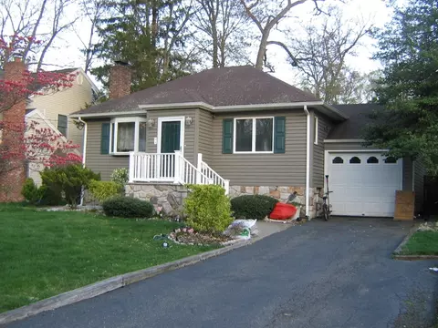 64 Hillcrest Dr, Wayne, NJ 07470 photo 1