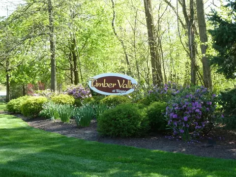139 Butternut Dr, Wayne, NJ 07470 photo 2